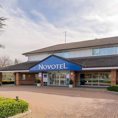 Novotel Milton Keynes Exteriör bild